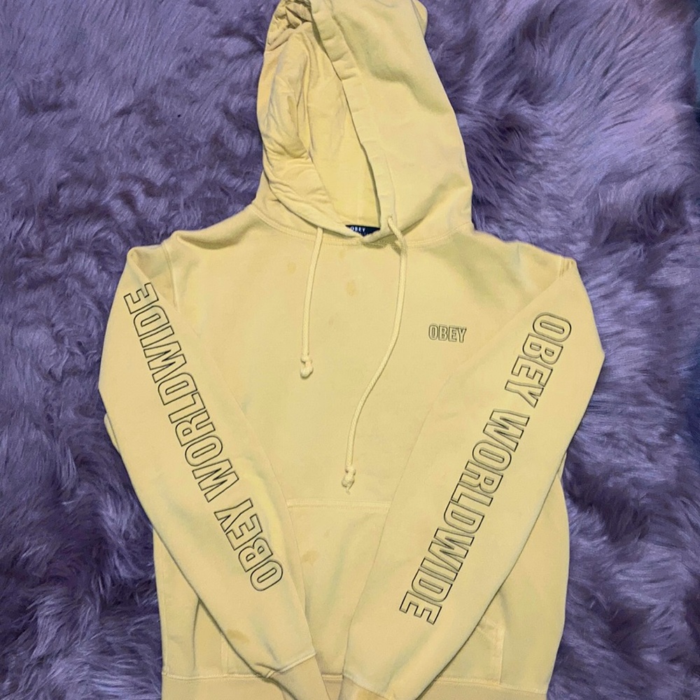 Obey sweatshirt